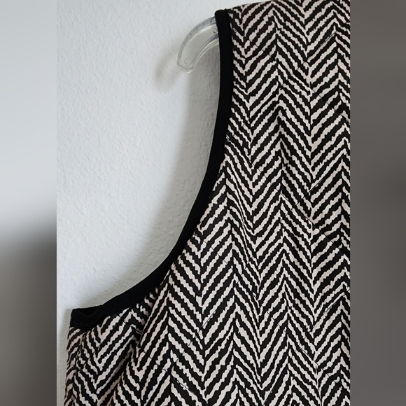 Vintage Fresh Vest Women's Black Beige Chevron Full Zip Pockets Sz 1X - Picture 7 of 11